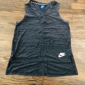 NIKE Women’s tank